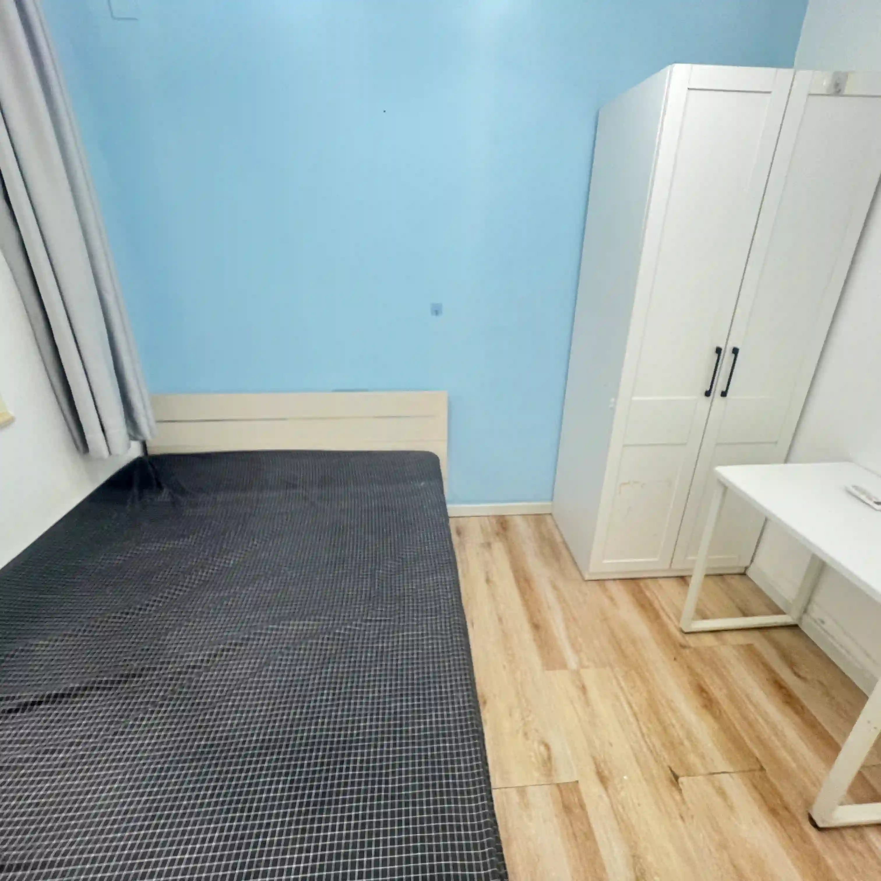 佰嘉城精装小次卧 育知路地铁8号线