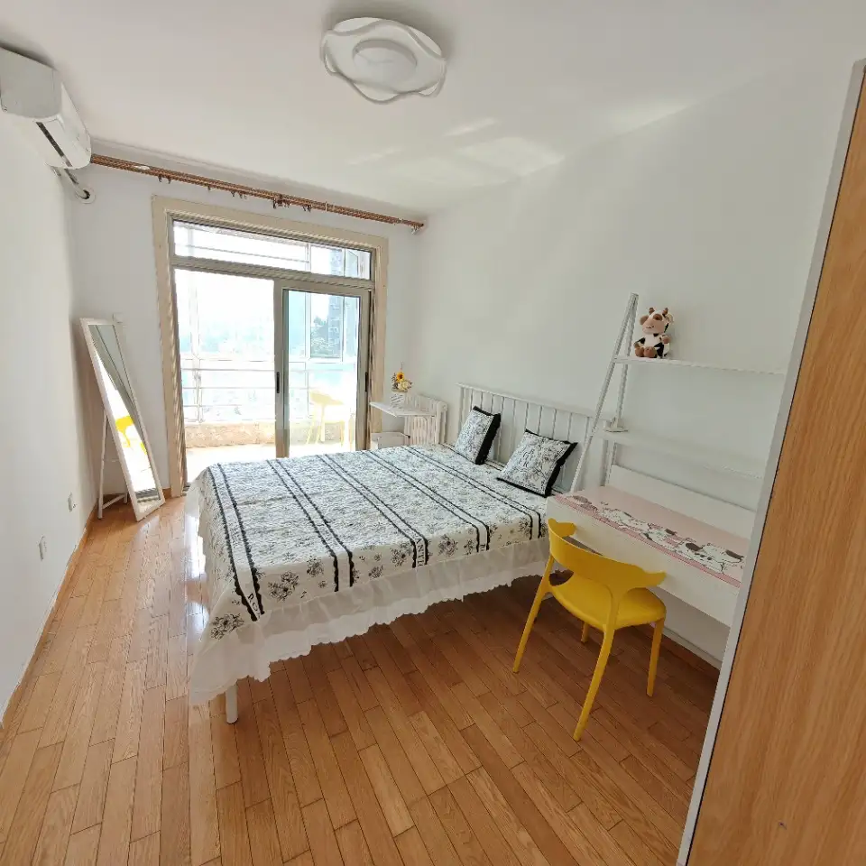 北苑立水桥南朝南主卧带阳台