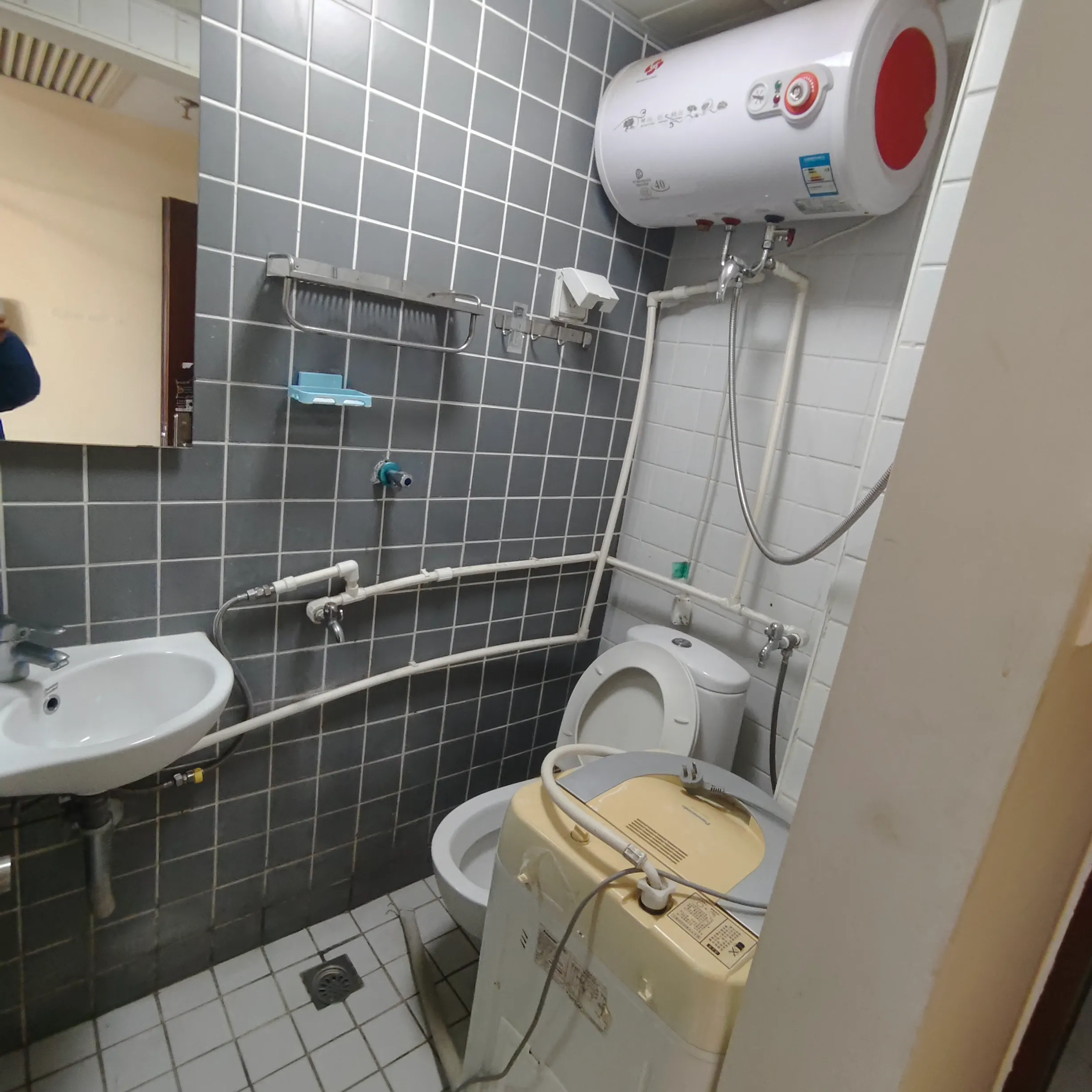 昌平线沙河高教园地铁口一室一卫一千